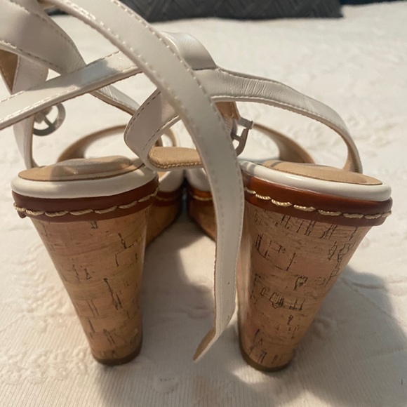 Gorgeous wedges! - Picture 5 of 5